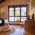 L'ayalga 木屋 Caleao