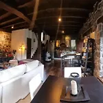 L'ayalga 木屋 *